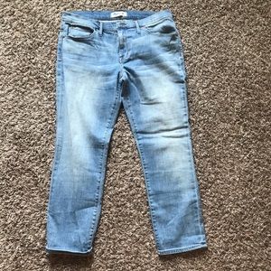 Madewell lightwash capris. Size 30.